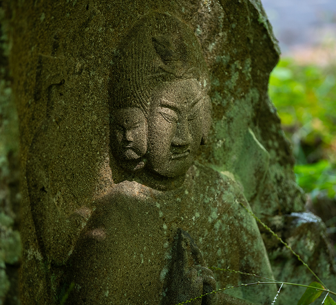 Zenkoji Kaido stone statues